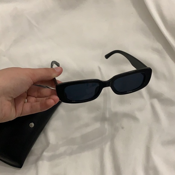 sunglasses - Picture 2 of 2